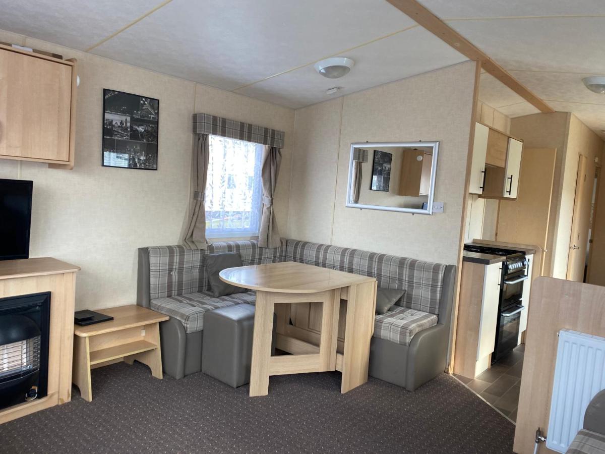 3 Bedroom 8 Berth Standard Basic Caravans With Hot Tub,Mountain Bikes Tattershall Esterno foto